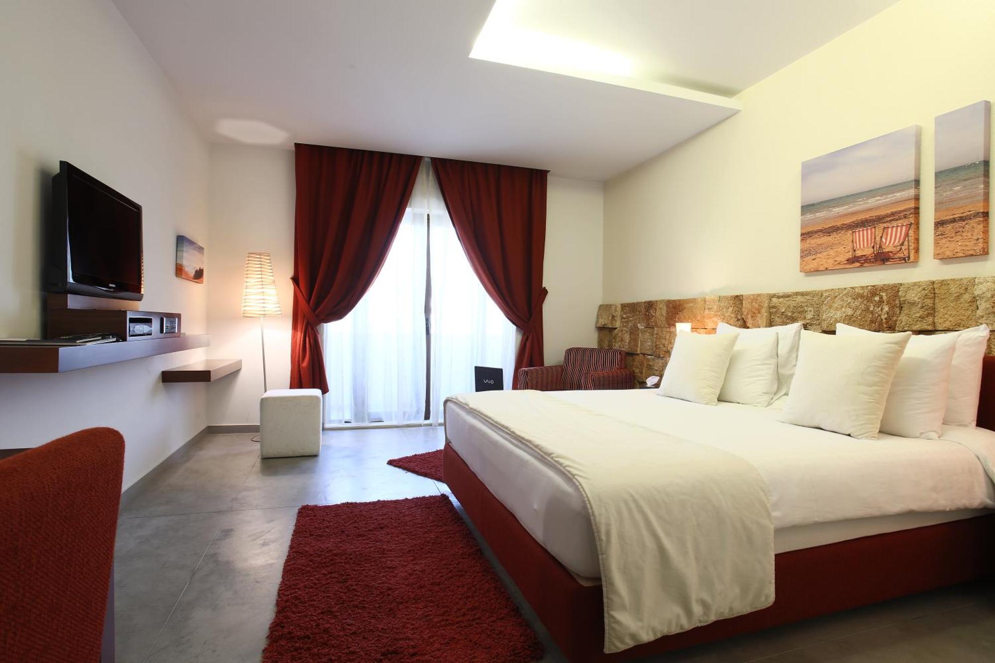 Monoberge Hotel Byblos Phòng bức ảnh